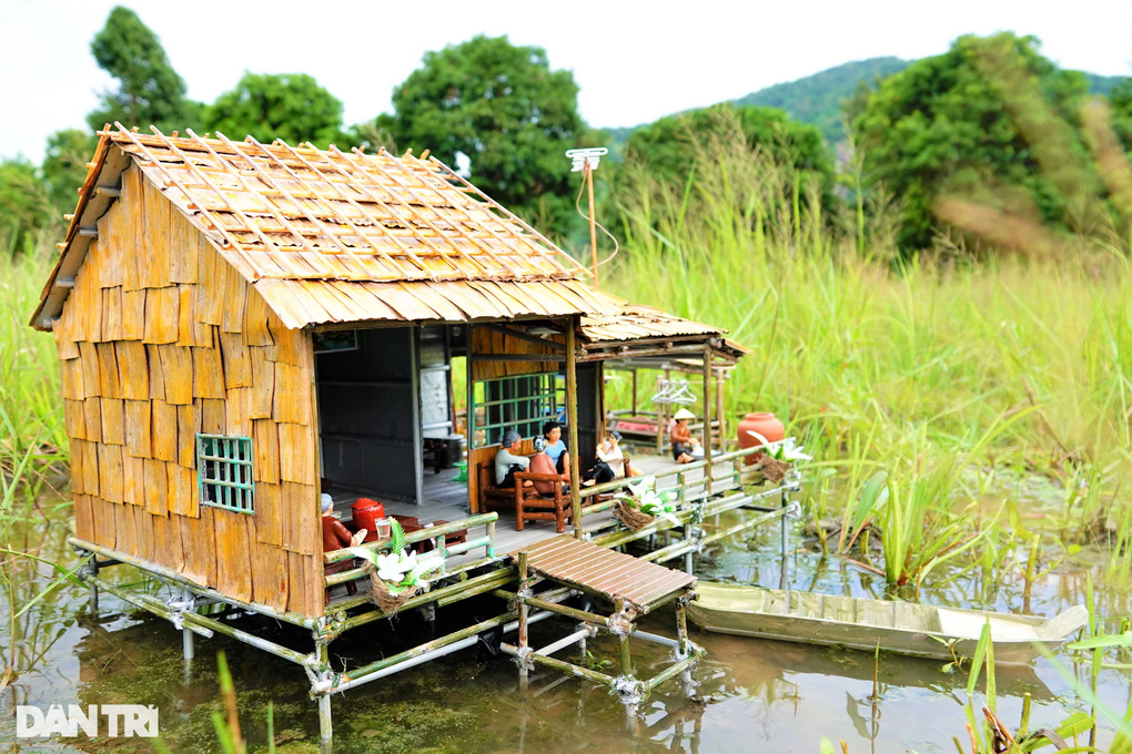 Biến đũa, bìa... thành nhà sàn thu nhỏ, bán một cái thu ngay tiền triệu - 2 Biến đũa, bìa... thành nhà sàn thu nhỏ, bán một cái thu ngay tiền triệu - 2