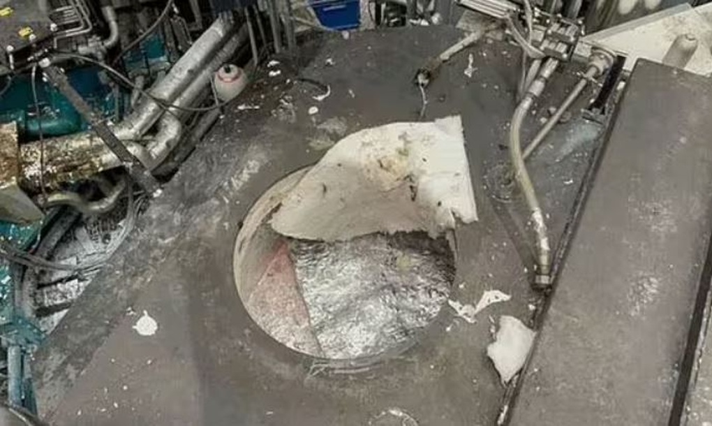 Người đàn ông sống sót kỳ diệu khi rơi vào lò nung nhôm 720 độ C ở Thụy Sĩ - 1 Người đàn ông sống sót kỳ diệu khi rơi vào lò nung nhôm 720 độ C ở Thụy Sĩ - 1