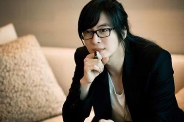 Bae Yong Joon kiện đến cùng các “anh hùng bàn phím”