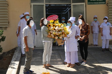 Ca "siêu lây nhiễm" ở Bình Thuận và 9 bệnh nhân mắc Covid-19 đã khỏi bệnh