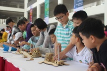 Gần 3.000 người tham dự hào hứng trải nghiệm Ngày hội Toán học Mở 2018