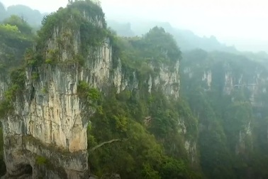 Hồ Bắc mở cửa những nơi du lịch trọng điểm dù chưa hết dịch