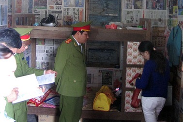 Bắt tạm giam thủ quỹ trường Đại học Quảng Bình