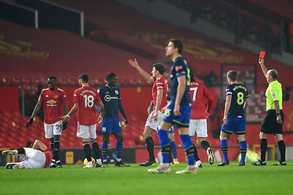 Man Utd chia 9 bàn thắng cho 9 cầu thủ của Southampton - 2 Man Utd chia 9 bàn thắng cho 9 cầu thủ của Southampton - 2