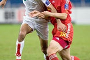 Trung Quốc, Hàn Quốc gây bất ngờ… buồn