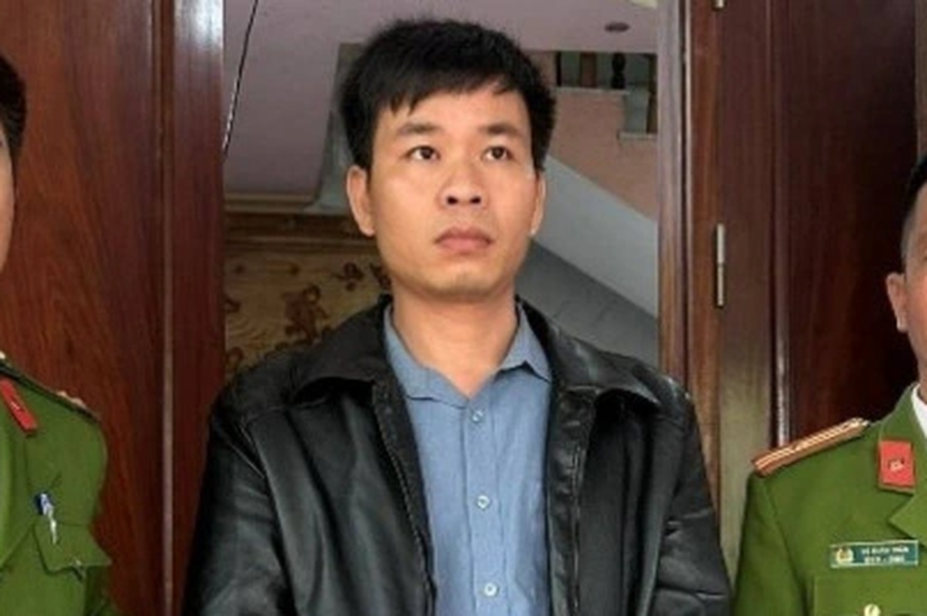 Bắt giam nguyên cán bộ địa chính thị trấn ăn tiền của dân - 1 Bắt giam nguyên cán bộ địa chính thị trấn ăn tiền của dân - 1