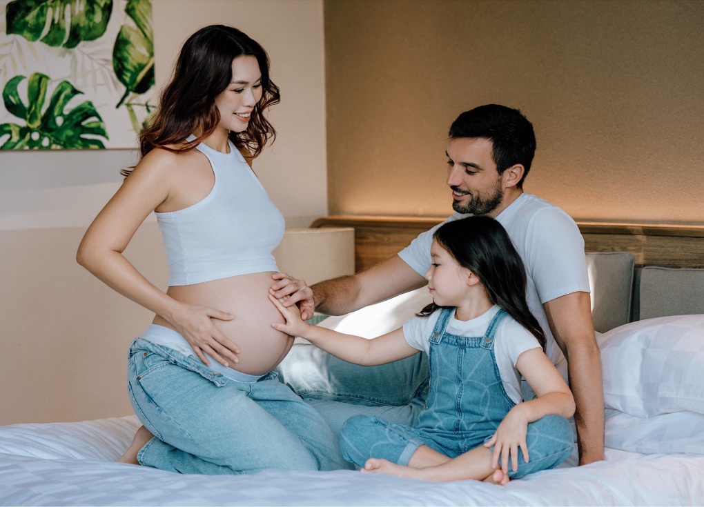 Siêu mẫu Hà Anh: Hôn nhân viên mãn và đủ đầy khi làm mẹ ở tuổi 42 - 3 Siêu mẫu Hà Anh: Hôn nhân viên mãn và đủ đầy khi làm mẹ ở tuổi 42 - 3
