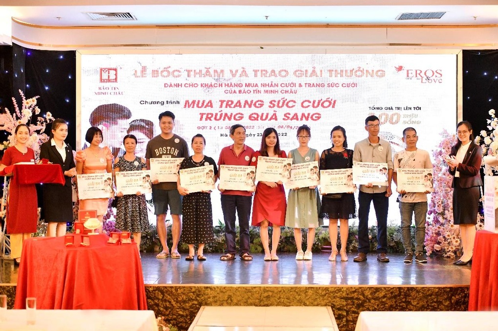 Bảo Tín Minh Châu trao thưởng tới 100 triệu đồng mùa cưới đợt 2 - 5