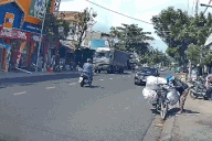 Nổi bật tuần qua: Tài xế ô tô thản nhiên dừng giữa đường ở làn ngược chiều