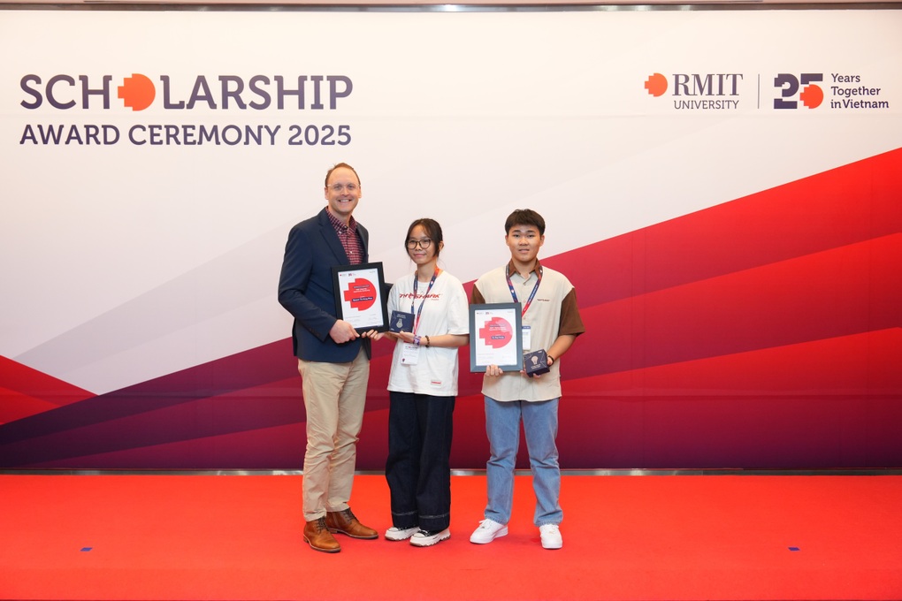 RMIT Wietnam przyznaje stypendia o wartości 47,5 mld VND w 2025 r. - 3 RMIT Việt Nam trao học bổng trị giá 47,5 tỷ đồng năm 2025 - 3