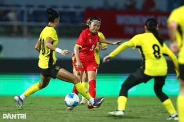 Phản ứng của CĐV Malaysia khi đội nhà thua đậm tuyển nữ Việt Nam