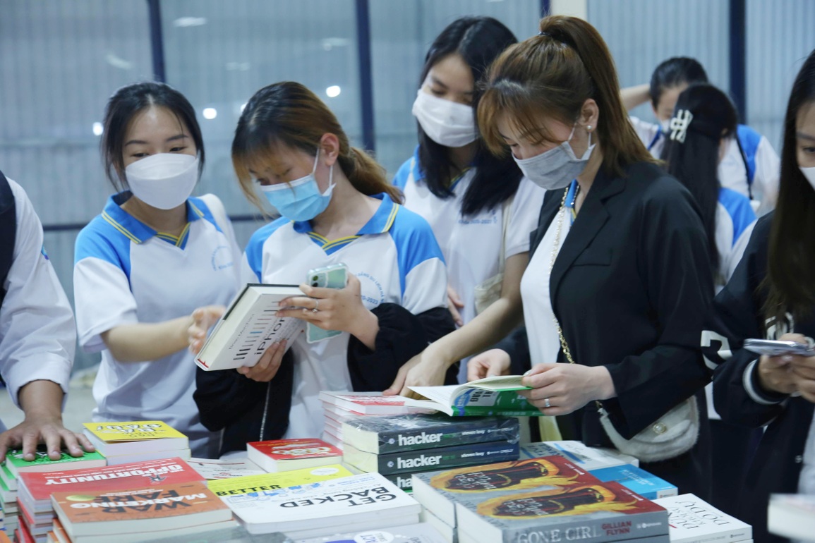 Phát động cuộc thi Cuốn sách thay đổi cuộc đời - 1 Phát động cuộc thi Cuốn sách thay đổi cuộc đời - 1