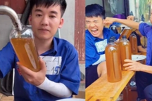 Thợ ong kỳ cựu tranh luận về giá mật 215.000 đồng/2 lít Hưng Vlog rao bán