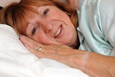 Người phụ nữ ngáy to hơn máy bay phản lực