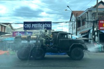 Bệnh nhân 1886 nhiều lần đi bán gà quanh chợ, ăn tất niên, đi siêu thị