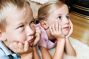 Nhiều trẻ rối loạn ngôn ngữ vì xem tivi nhiều