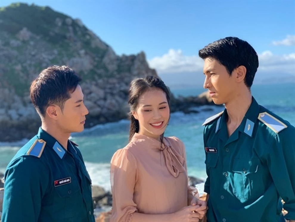 Thanh Sơn, Bình An thường xuyên tranh giành nhau một cô gái trên phim - 5