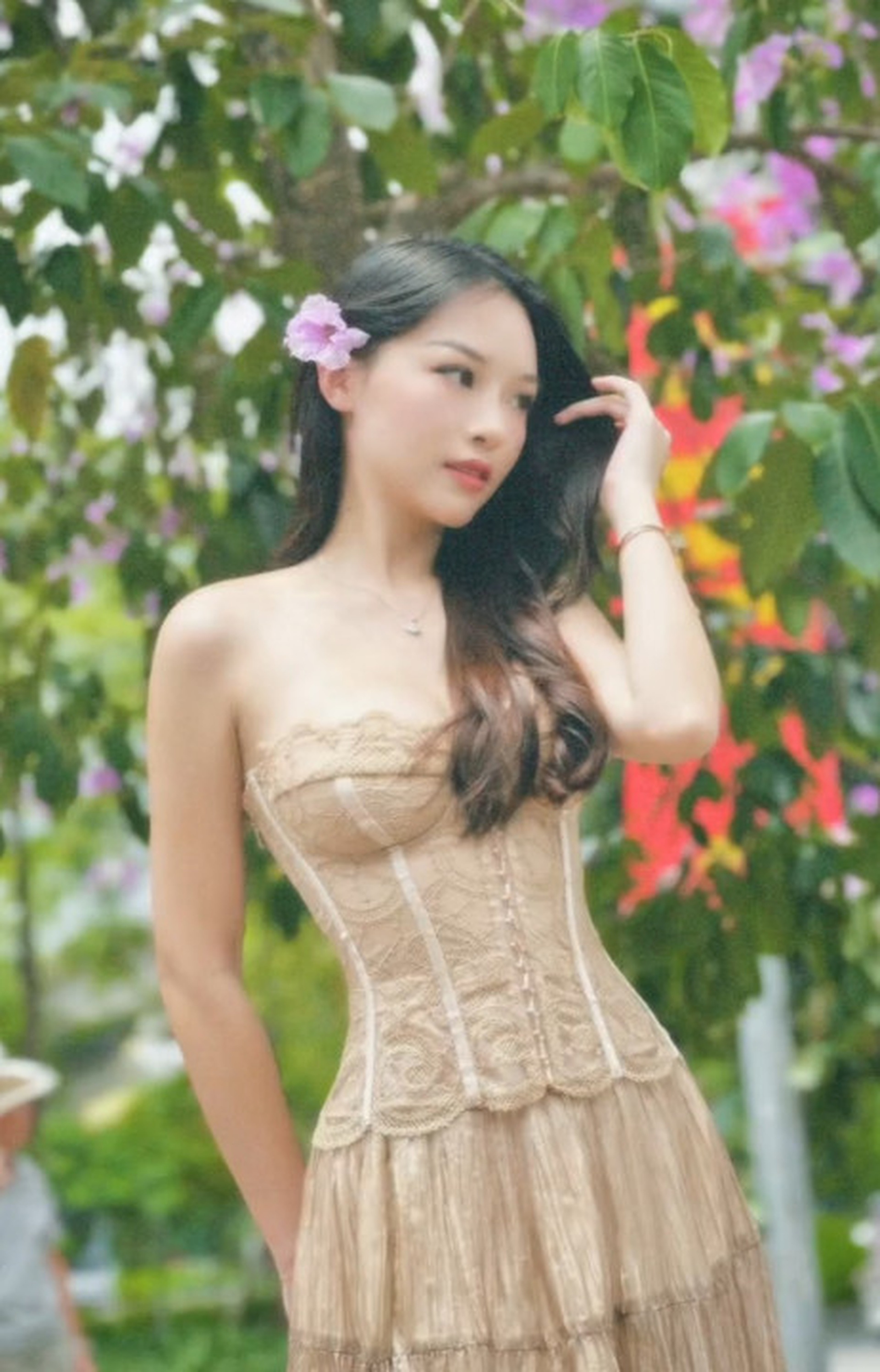 Bức tường phố Lò Sũ và những địa điểm khiến giới trẻ Việt xếp hàng chụp ảnh - 11 Bức tường phố Lò Sũ và những địa điểm khiến giới trẻ Việt xếp hàng chụp ảnh - 11