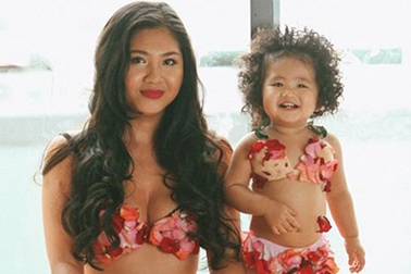 Bộ ảnh mẹ và bé phong cách "hoang dã" độc đáo