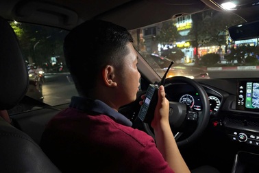 CSGT Hà Nội hoá trang gần quán nhậu, loạt tài xế say xỉn bị xử lý