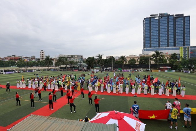 Giải bóng đá Kết Nối 2020 khởi đi với hàng loạt bất ngờ cùng hoạt động ý nghĩa - Ảnh 11.