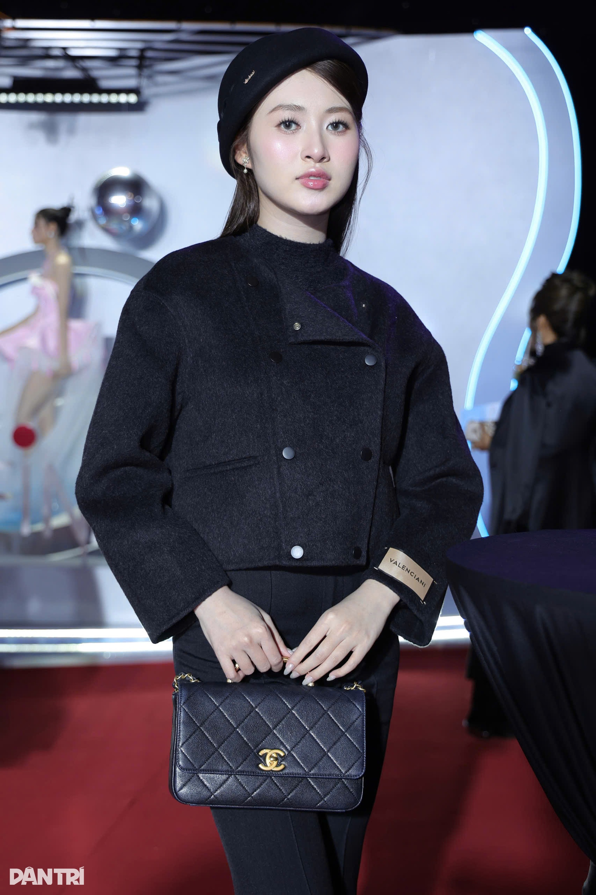 Hoa hậu Trái đất Việt Nam xuất hiện giữa ồn ào không được thi quốc tế - 2