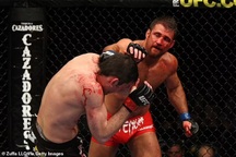 Tiết lộ sốc về vụ võ sĩ ra tay giết bạn gái do nghi bị "cắm sừng"