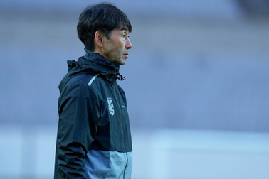 HLV Hàn Quốc thận trọng, Thái Lan tuyên bố sẽ đá phòng ngự