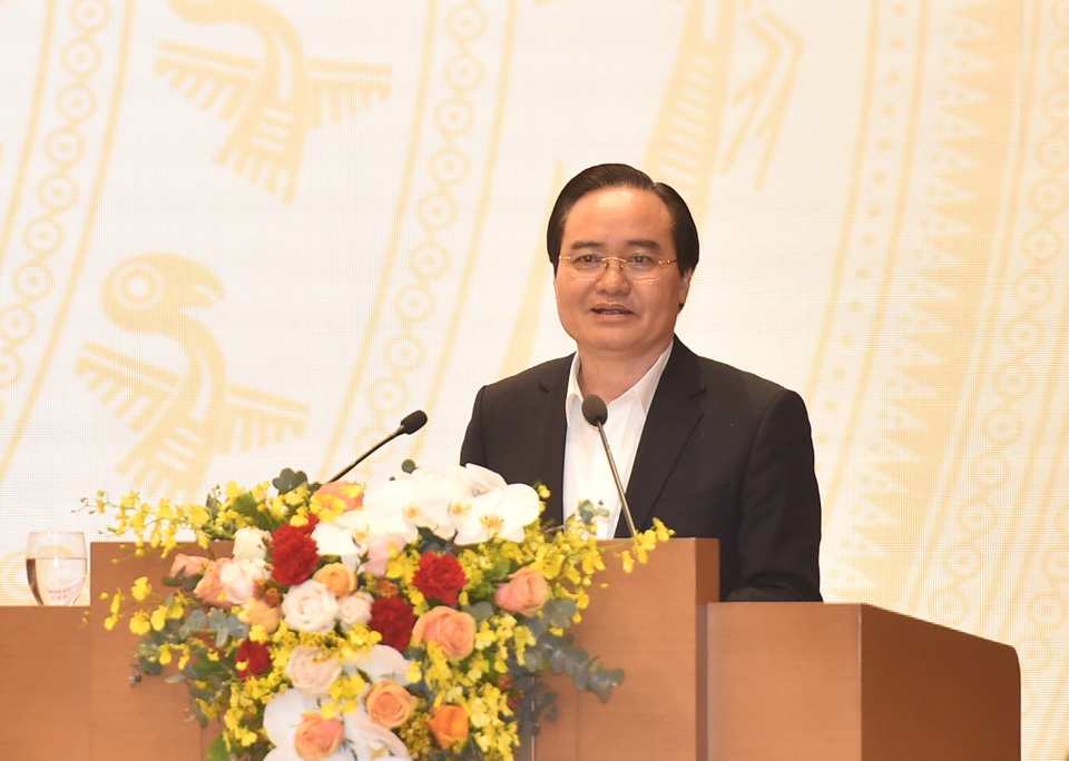Bộ trưởng GD-ĐT: Năm 2021 giải quyết căn bản tình trạng thiếu giáo viên - 1 Bộ trưởng GD-ĐT: Năm 2021 giải quyết căn bản tình trạng thiếu giáo viên - 1