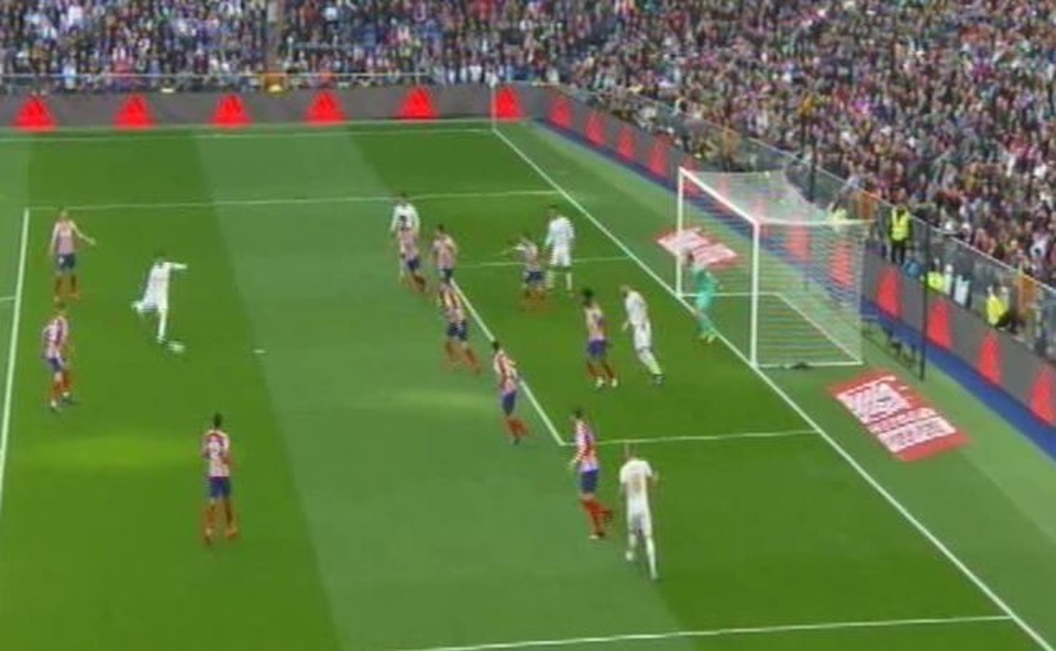 Real Madrid 1-0 Atletico: Benzema chói sáng - 10 Real Madrid 1-0 Atletico: Benzema chói sáng - 10