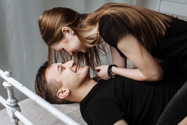 Về chơi nhà bạn gái vào dịp Tết, mới 1 ngày tôi đã “xách ví” bỏ chạy