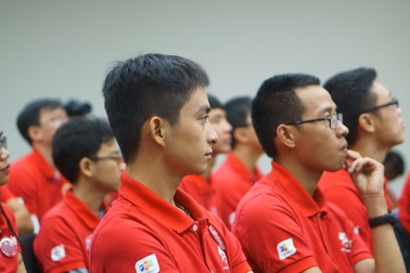 100 học viên khóa 3 của Chương trình 10.000 Kỹ sư Cầu nối chính thức nhập học