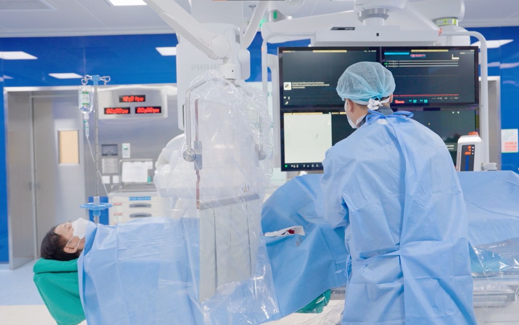 Nút mạch tuyến tiền liệt điều trị cơn đau tiểu cho bệnh nhân cao tuổi - 2 Nút mạch tuyến tiền liệt điều trị cơn đau tiểu cho bệnh nhân cao tuổi - 2