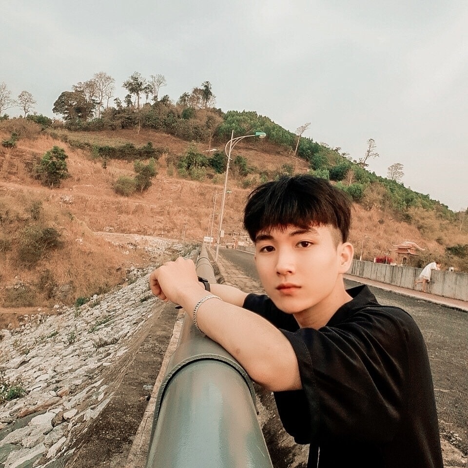 Nam sinh ngành Cơ khí bất ngờ gây thương nhớ cho dân mạng - 9 Nam sinh ngành Cơ khí bất ngờ gây thương nhớ cho dân mạng - 9