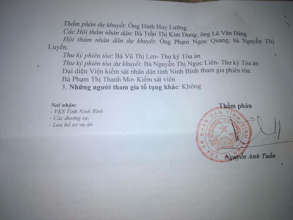 Chốt lịch xử vụ người mang “án oan” nhiễm HIV kiện Giám đốc Sở Y tế - 2 Chốt lịch xử vụ người mang “án oan” nhiễm HIV kiện Giám đốc Sở Y tế - 2