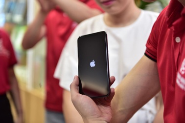 IPhone 11 "xách tay" đã cập bến Hà Nội, giá trên 40 triệu đồng