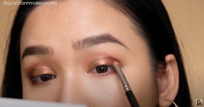 Trang bị ngay bí kíp makeup tỏa sáng cho tiệc cuối năm - Ảnh 5.