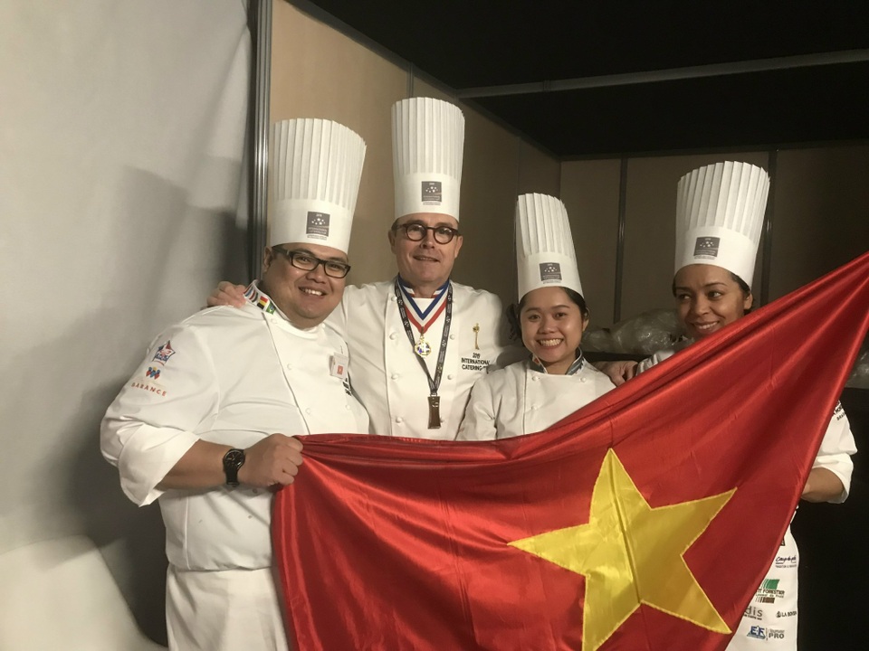 Những lần nhảy cóc của chàng trai bỏ học tiến sĩ để học... nấu ăn - 4 Những lần nhảy cóc của chàng trai bỏ học tiến sĩ để học... nấu ăn - 4