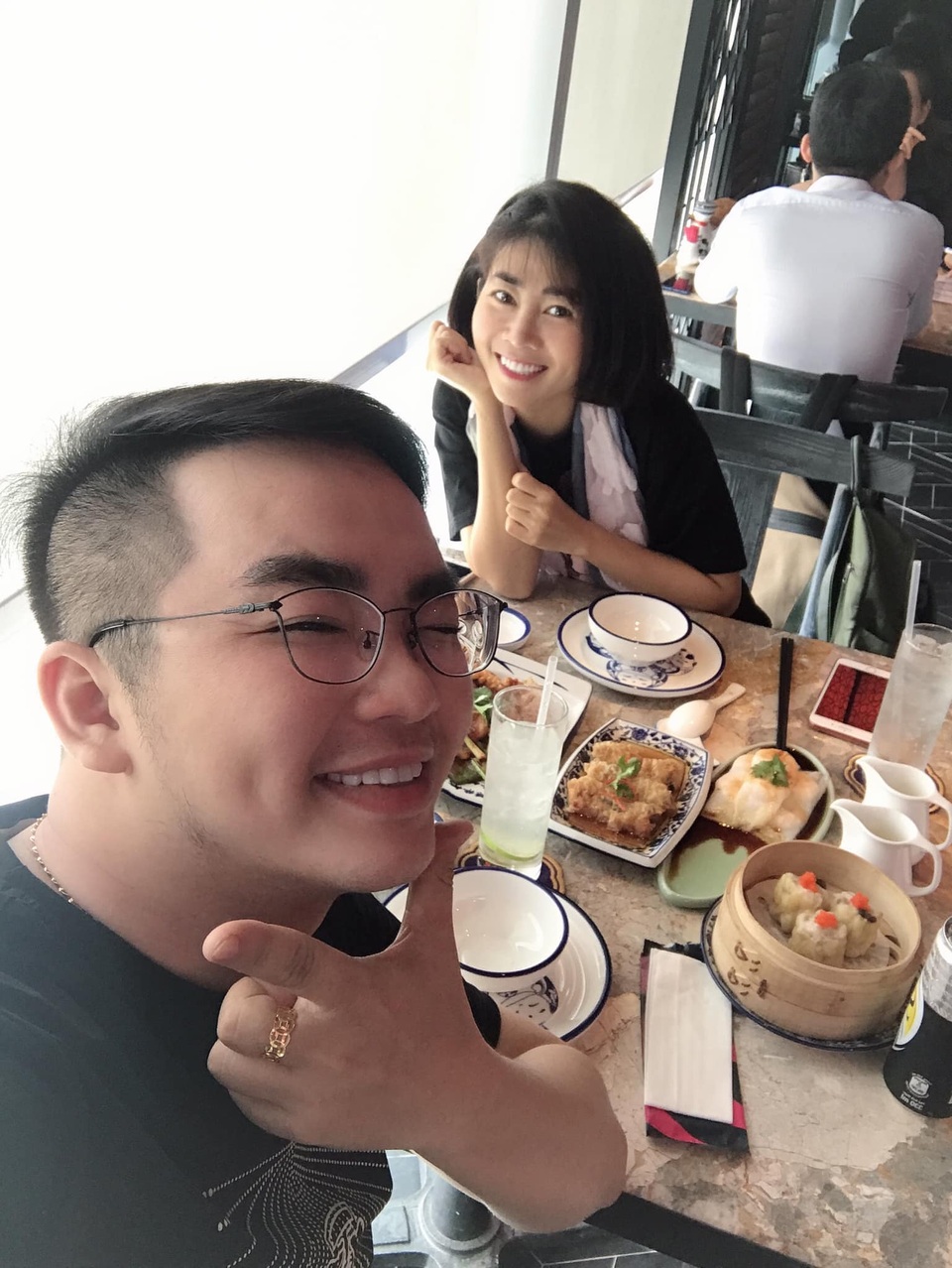 Con gái Mai Phương tự chọn bánh kem cho sinh nhật tưởng nhớ mẹ - 8 Con gái Mai Phương tự chọn bánh kem cho sinh nhật tưởng nhớ mẹ - 8