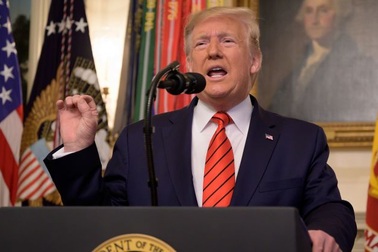 Ông Trump kể về phút cuối hoảng loạn tột cùng của trùm khủng bố IS