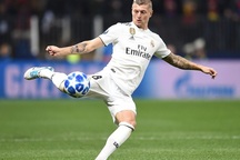 Ngôi sao đầu tiên ở Real Madrid “tỏ thái độ” với HLV Lopetegui