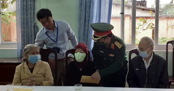 Món quà ấm áp ngày xuân với các đối tượng tại Trung tâm