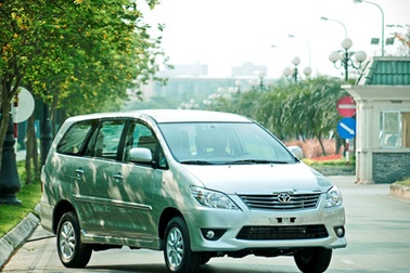 Toyota Innova và Fortuner 2013 tại Việt Nam có gì mới?