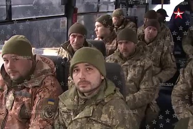 Truyền thông Nga đăng video 82 quân nhân Ukraine trên đảo Rắn