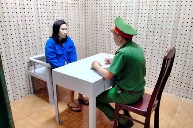 Vay 900 triệu, phải trả gần 5 tỷ đồng tiền lãi