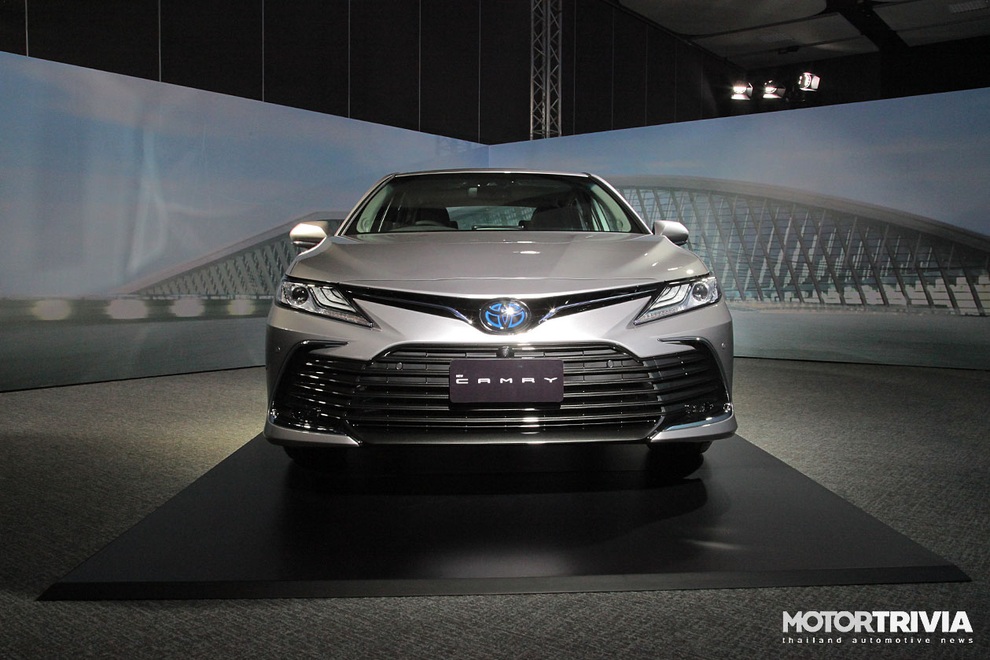 Toyota Camry 2022 trình làng, có thể về Việt Nam trong năm nay - 3 Toyota Camry 2022 trình làng, có thể về Việt Nam trong năm nay - 3