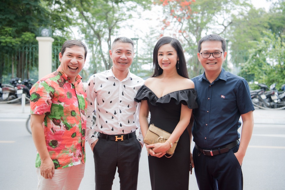 Bí mật sau ánh đèn của NSND Thu Hà, NSND Công Lý, Thuỳ Anh Nhà trọ Balanha - 10 Bí mật sau ánh đèn của NSND Thu Hà, NSND Công Lý, Thuỳ Anh Nhà trọ Balanha - 10