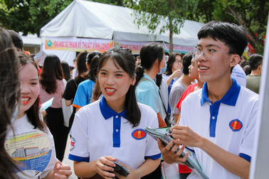 Gần 9,5 điểm/môn mới đỗ vào ngành Báo chí trường đại học Nhân văn TPHCM