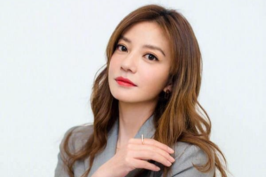 Thật hư thông tin "én nhỏ" Triệu Vy và chồng bí mật ly hôn