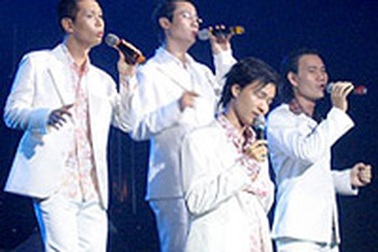 Nhóm AC&M đóng phim 